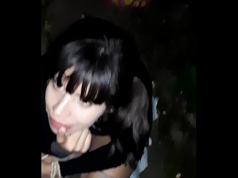 ❤️ Tänaval paisunud peenise vastu kommi eest ❤️ Vene porno at us ❌️❤